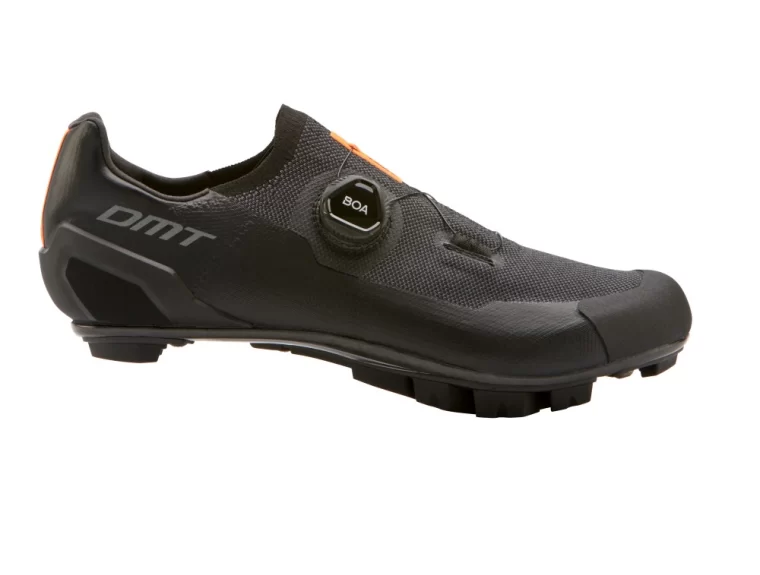 DMT KM30 Black/Black